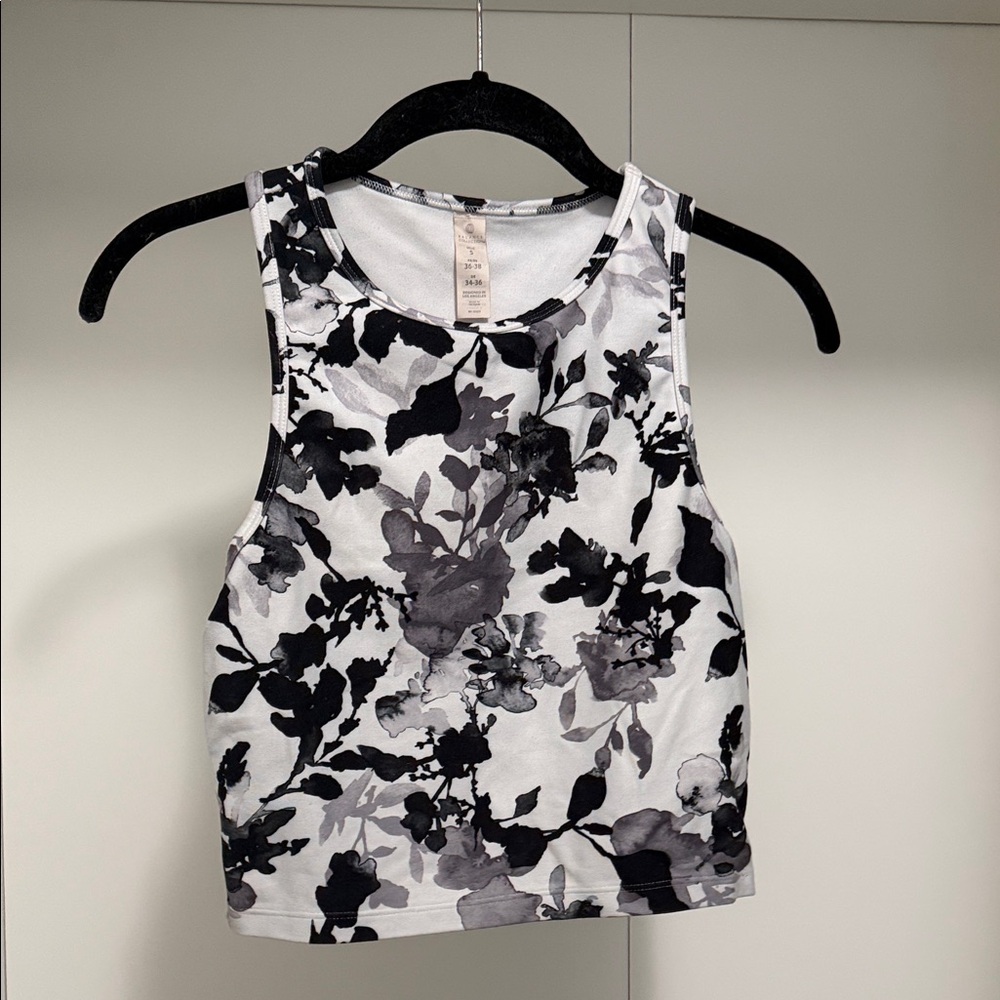 Balance Collection Floral Black and White Women's Tank Top
